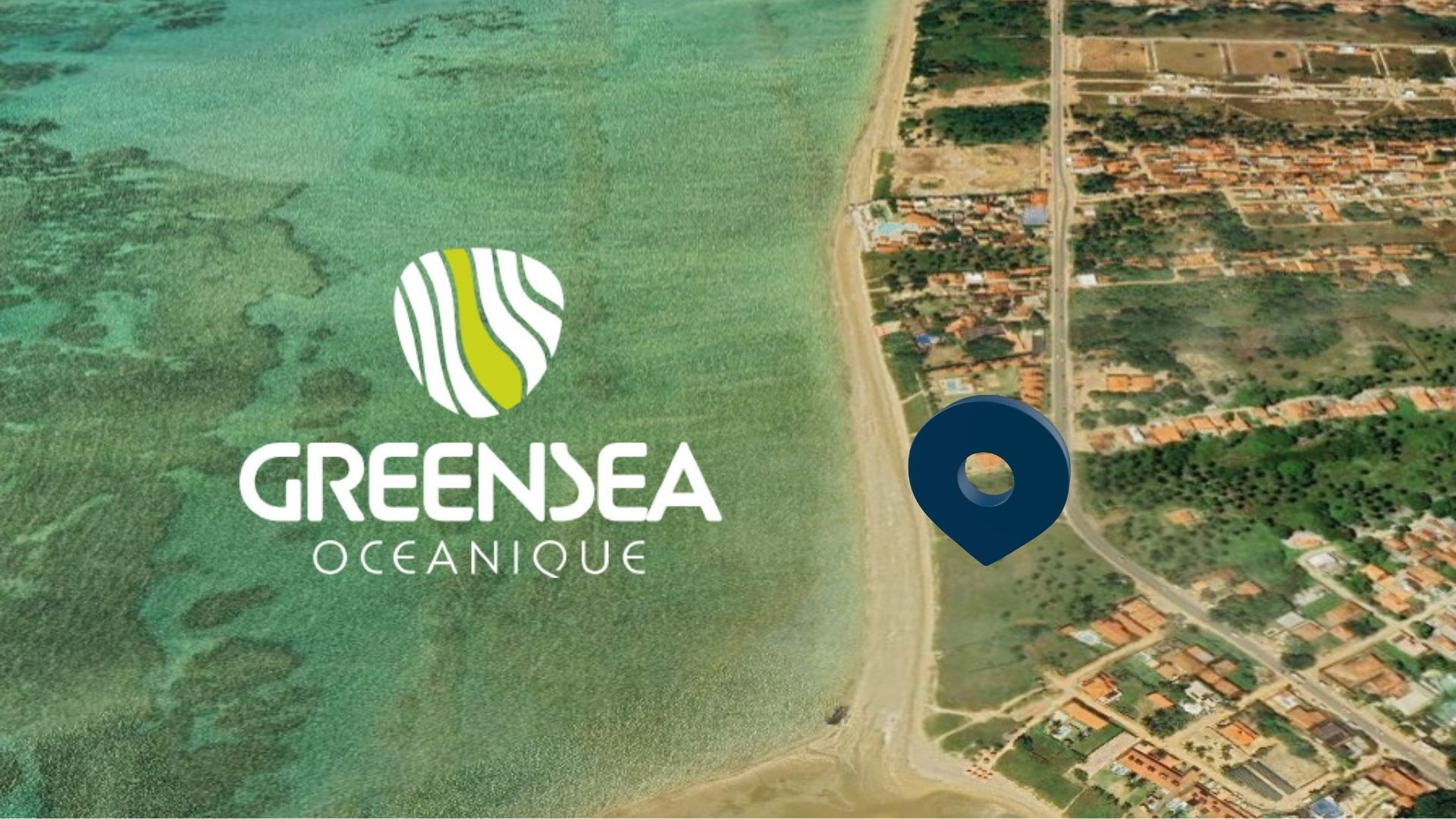 Vista aérea do mar e costa de Maragogi mostrando a localização do empreendimento